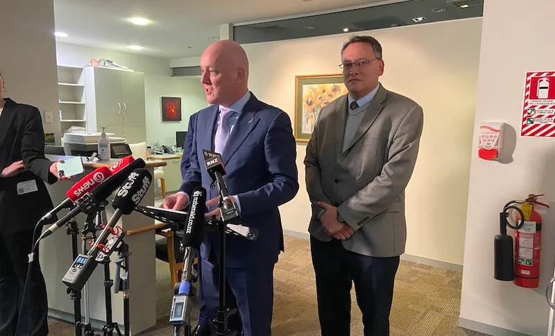 National leader Christopher Luxon and his health spokesperson Shane Reti