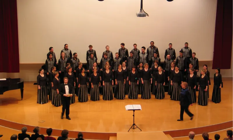 Mad's feature images (850 x 510 px) - youth choir 1