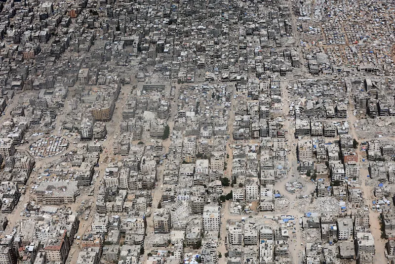 Jordanian Armed Forces Carry Out Humanitarian Aid Drops Over Gaza