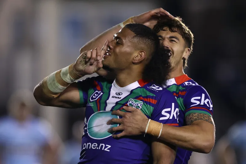 NRL Rd 14 - Sharks v Warriors