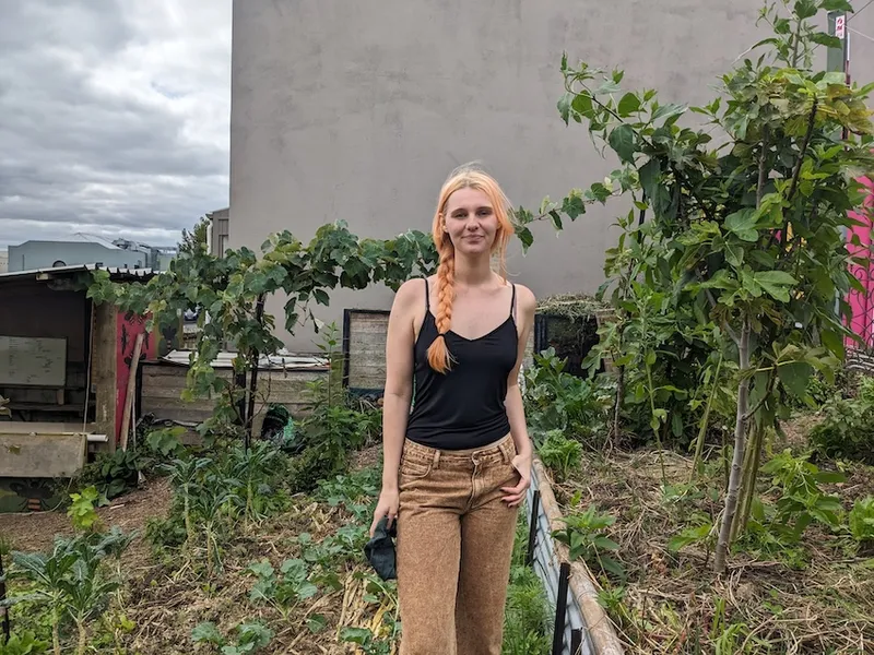 a tall and willowy woman with