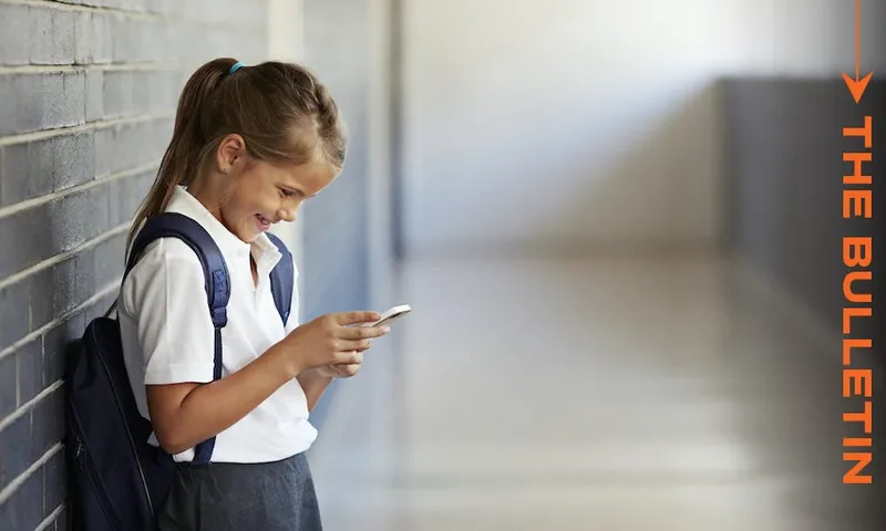 bulletin-School-phone-850×5541.jpg