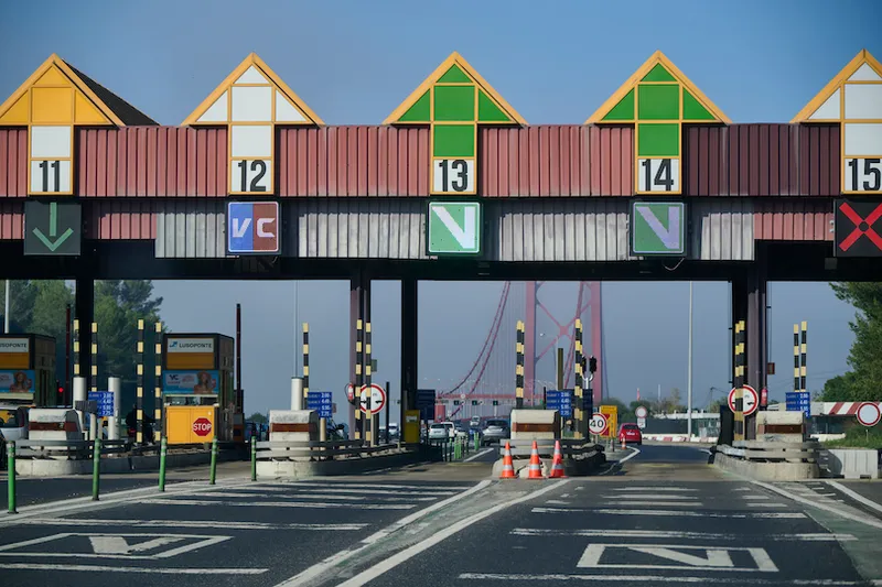 Highways in Portugal Help Locals And Tourists Mobility