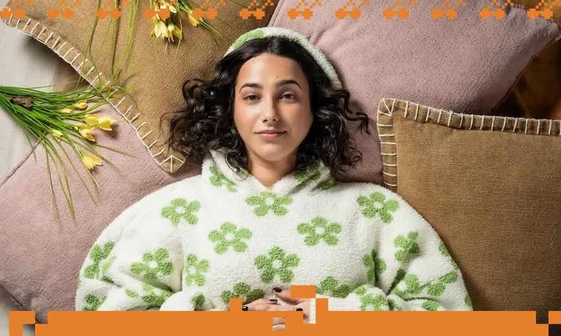 AD9J1XcJ-KidSister_S02_Key-Art-Pillows-371_MK_cGREENSTONETV.jpg