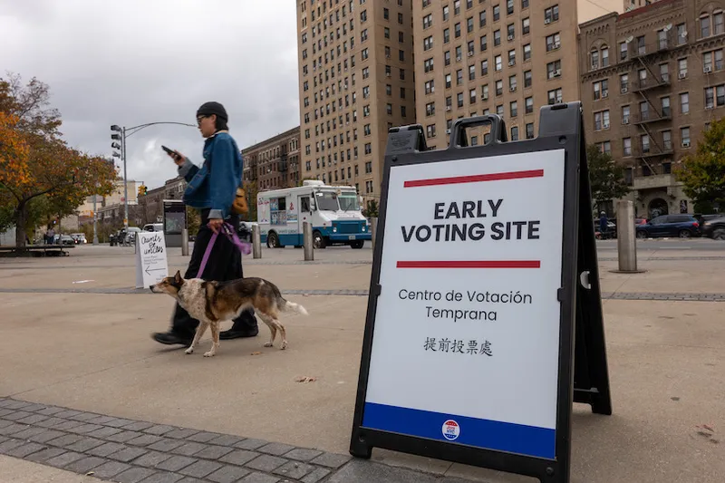 New Yorkers Vote Early A Week Before Election Day