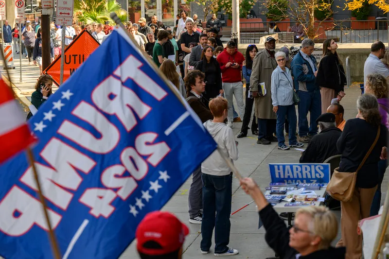Pennsylvanians Apply For Absentee Ballots On Last Day To Do So Before Election Day
