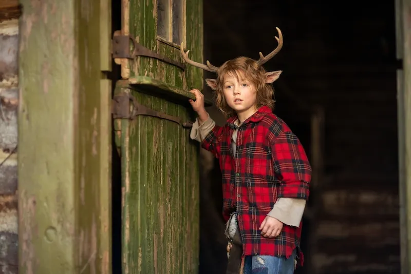 SWEET TOOTH (L to R) CHRISTIAN CONVERY as GUS in episode 10EPISODIC of SWEET TOOTH Cr. Kirsty Griffin © 2021