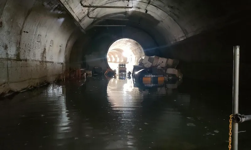KMLmL3gP-tunnel-flooding.jpg