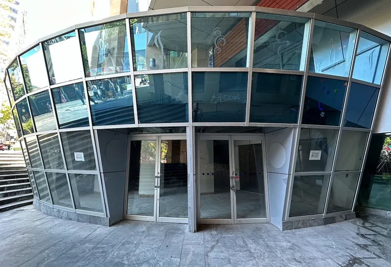 The disused former site of Burger King at Skyworld.