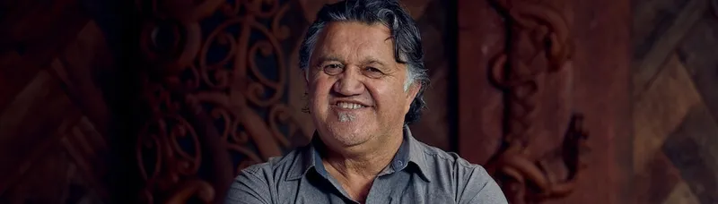 Host Pio Terei.