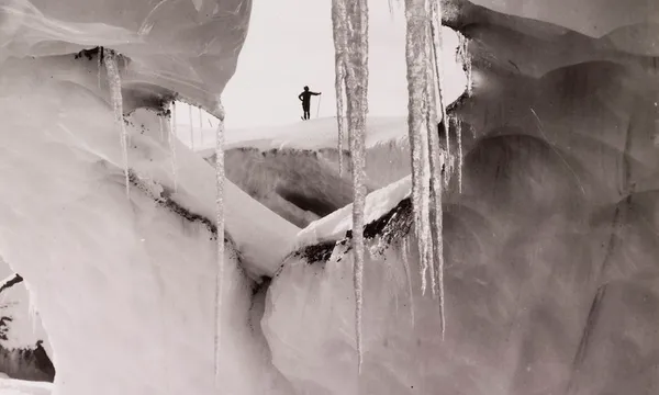 glaciercave.jpg