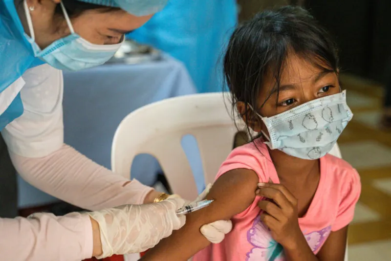 Cambodia Vaccinates 6 to 12 Year Olds