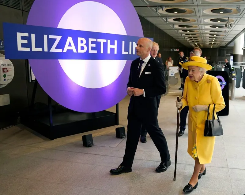 TOPSHOT-BRITAIN-ROYAL-TRANSPORT-RAIL