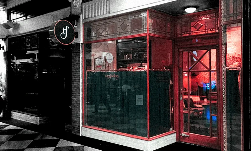 FeatureImage_TomFooleryBar.png