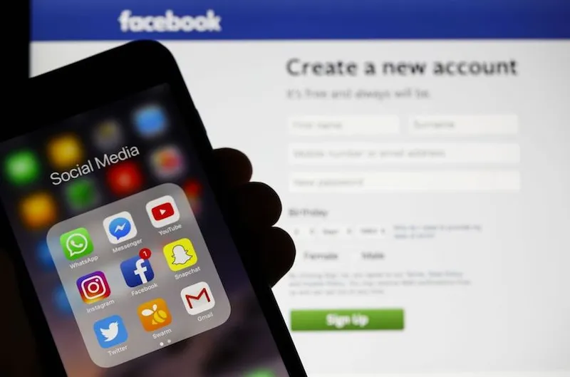 Social Media Applications