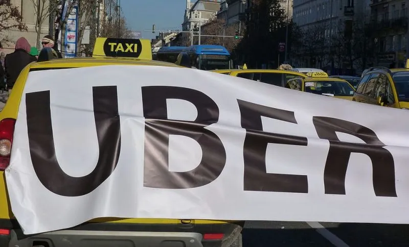 Protest_against_Uber_-_Budapest,_2016.01.18_(2)