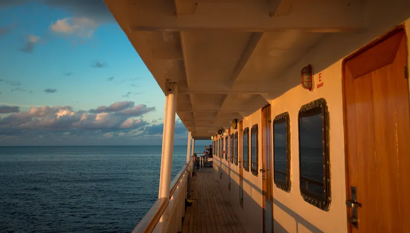 Reef Endeavour