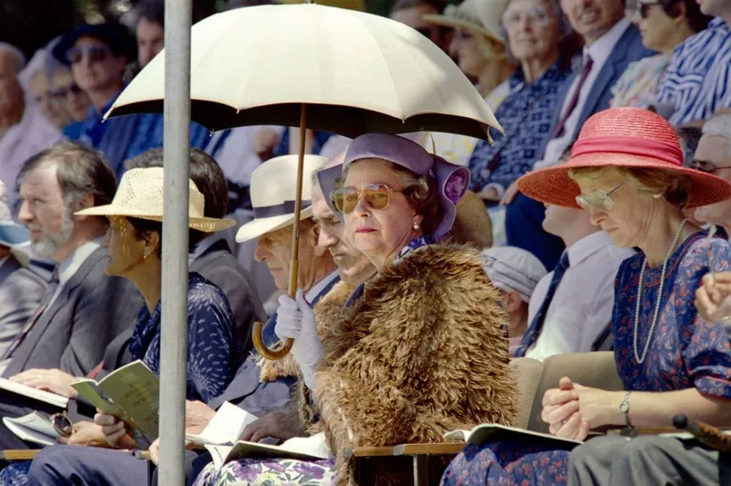 NZL-VISIT-ELISABETH II