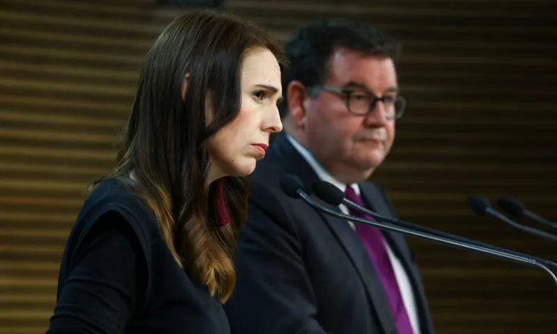 PM Jacinda Ardern Grant Robertson post-cab press conference nov 2020 getty