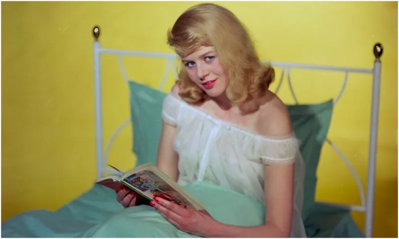 bed book