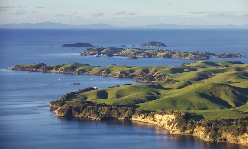 New Zealand’s Cities & Landmarks