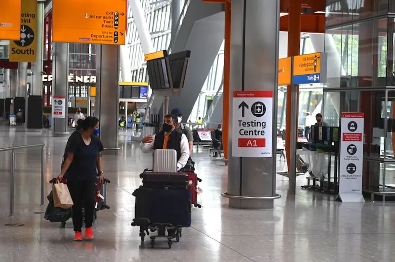BRITAIN-HEALTH-VIRUS-TRAVEL