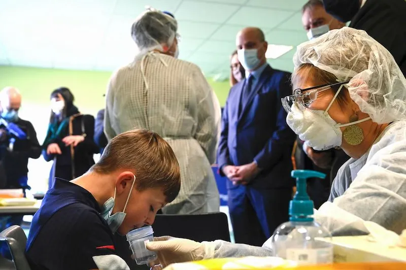 FRANCE-HEALTH-VIRUS-TEST-POLITICS-EDUCATION
