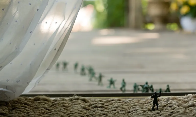 Toy soldiers going outside