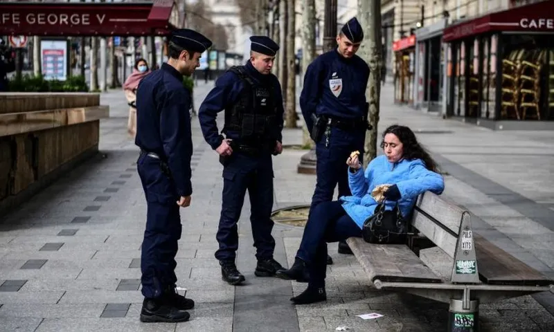 TOPSHOT-FRANCE-HEALTH-VIRUS