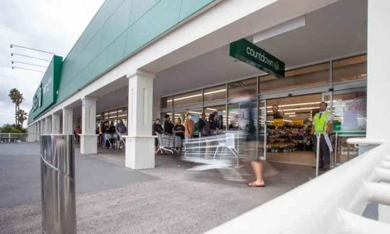 countdown queues ahead of lockdown rnz claire eastham-farrelly