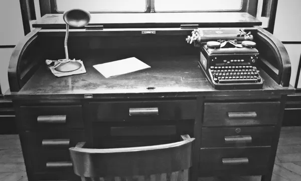 media typewriter getty