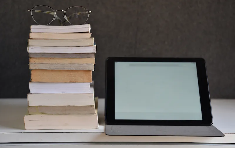 Paper books with digital e-reader