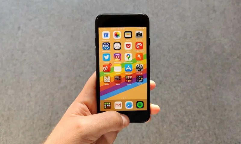 iPhone SE