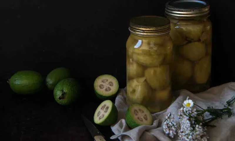 feijoas
