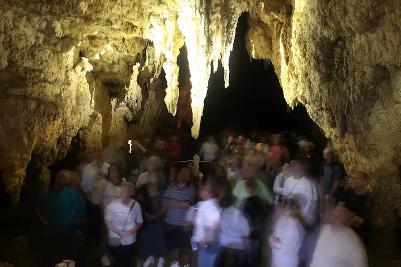 WAITOMO CAVES - NEW ZEALAND