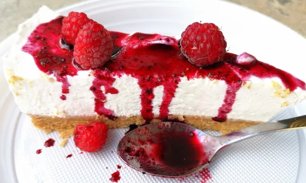 Raspberry cheesecake