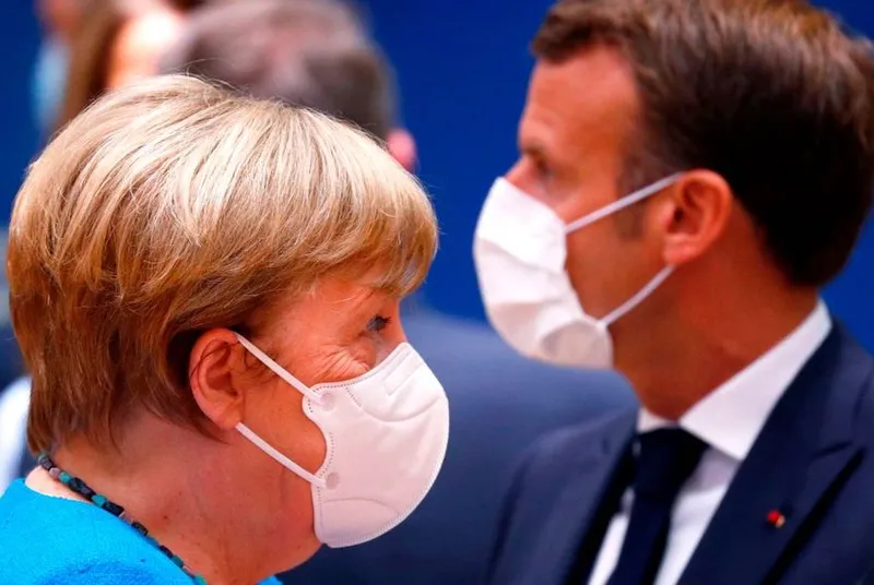 TOPSHOT-BELGIUM-EU-SUMMIT-HEALTH-VIRUS