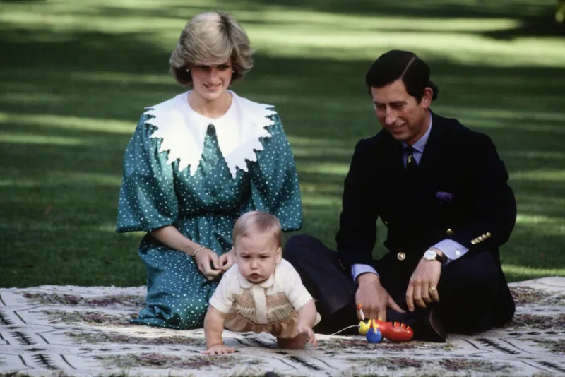 Diana Princess of Wales with Prince Charles and Prince William, pose for a photocall on the lawn of Government House in Auckland