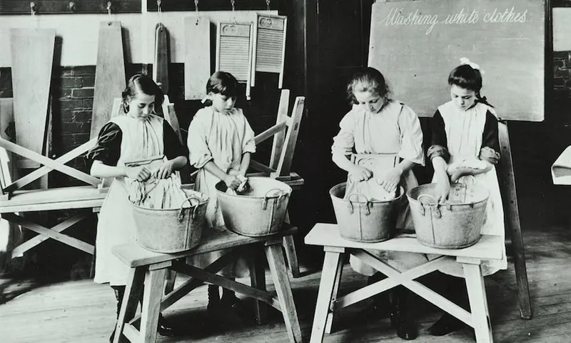 Laundry Work, Tennyson Street School, Battersea, London, 1907. Artist: Unknown.