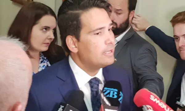 simon-bridges-jane-patterson