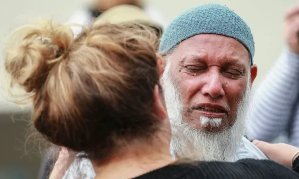 embrace kilbirnie mosque after chch attacks getty