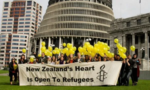 refugeesamnesty-1-850×514
