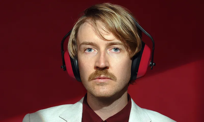 Lawrence Arabia_Earmuffs_022credit Amelia Handscomb