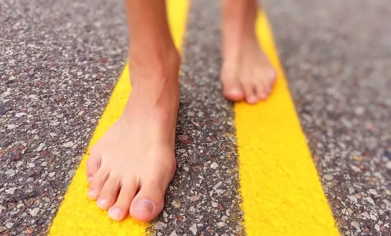 walk-826580_1280