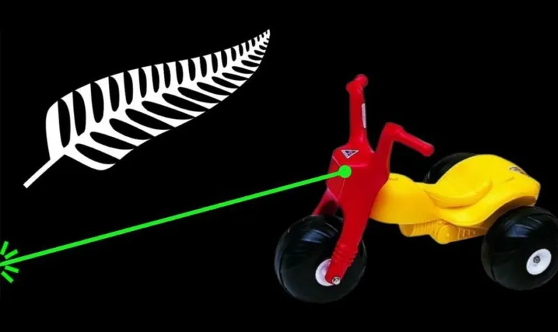 lazartrike