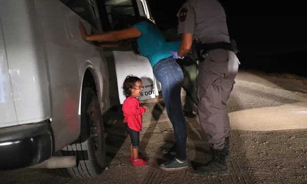 Border Patrol Agents Detain Migrants Near US-Mexico Border