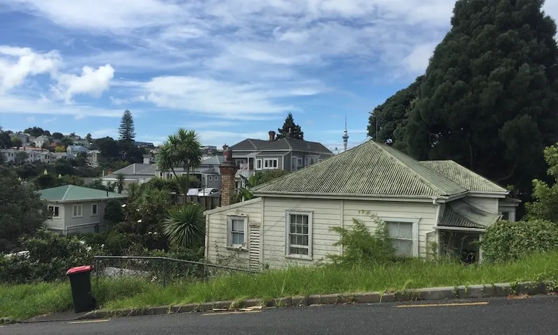 house kingsland