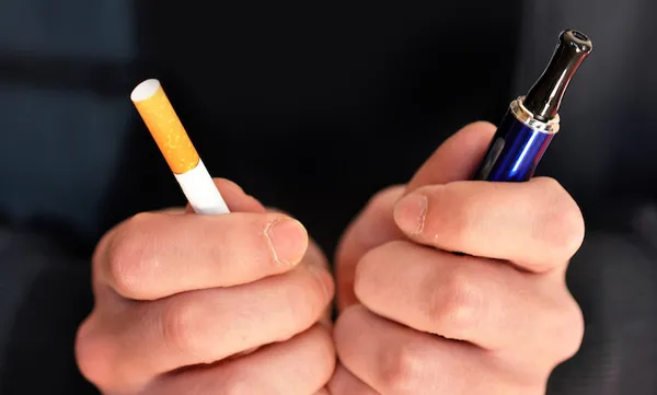 E cigarette vaping