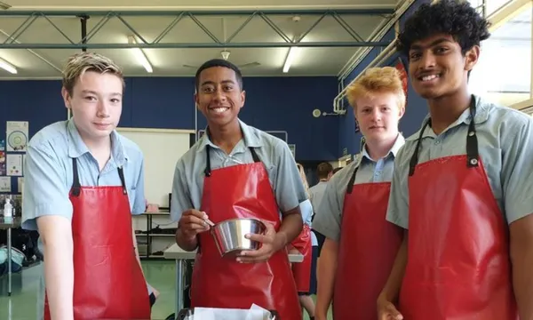 eight_col_edited_Pakuranga_College_food_technology_students via rnz