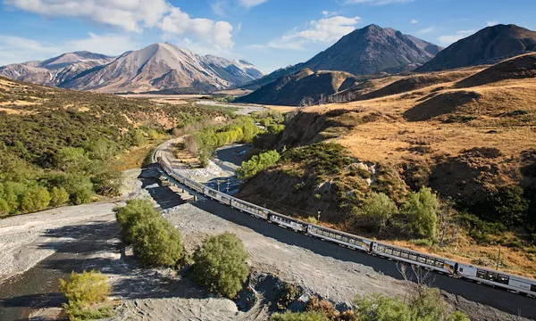 TranzAlpine–Crossing-Cass-River-between-Cass-&-Mt-White-Bridge–AG